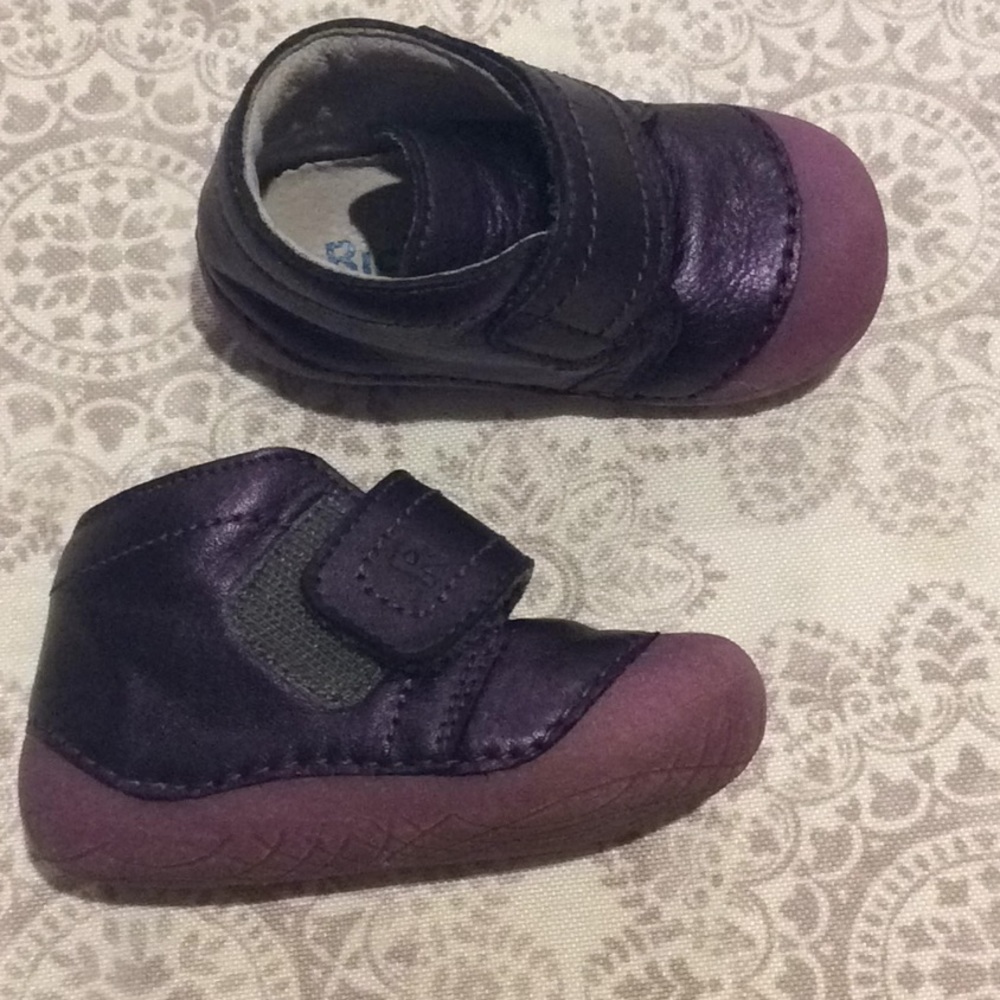 Baby shoes made in Europe - Picture 2 of 5